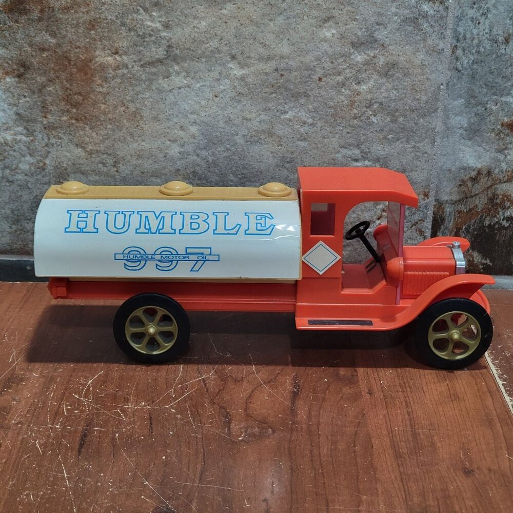 Exxon Special Limited Edition Humble Motor Oil 997 Toy Tanker Truck 1994